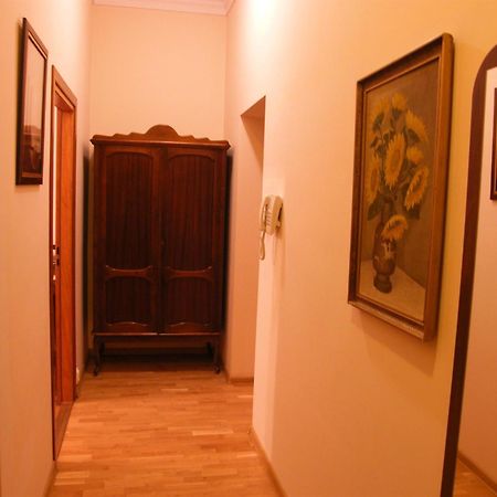 Apartamenty Kajzer Kraków Rum bild