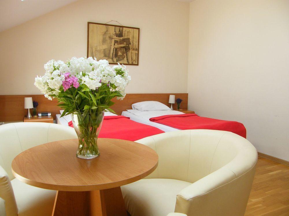 Apartamenty Kajzer Kraków Exteriör bild