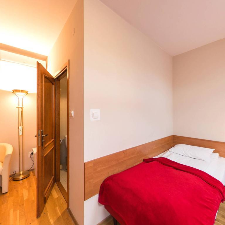 Apartamenty Kajzer Kraków Rum bild