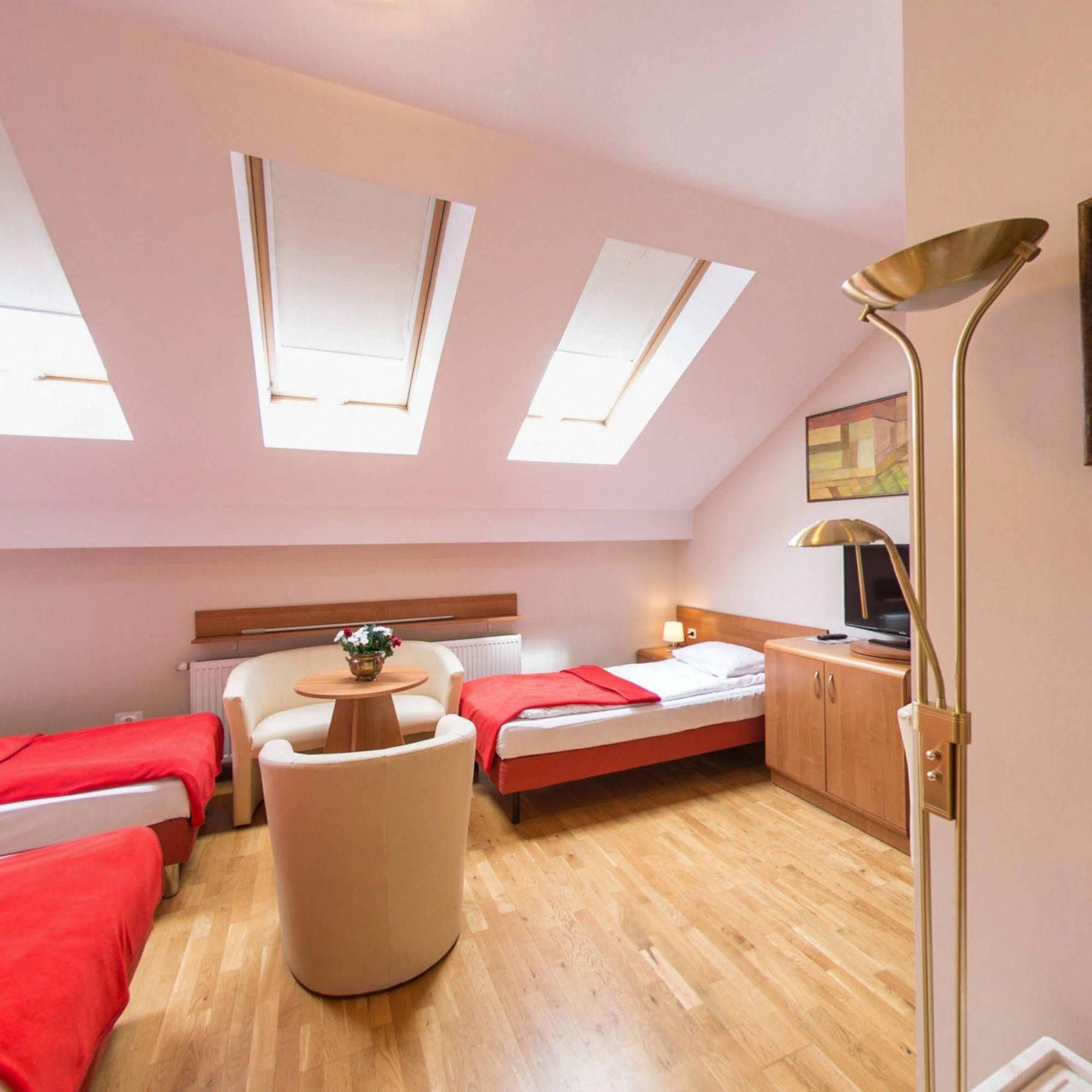 Apartamenty Kajzer Kraków Exteriör bild